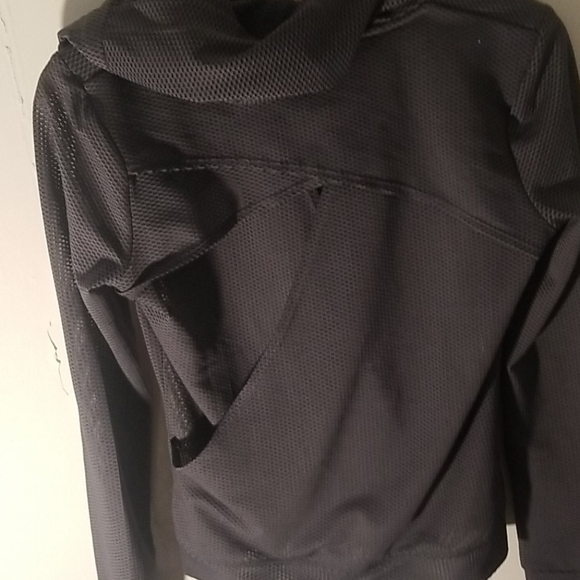 Light yoga sweater - Picture 3 of 3